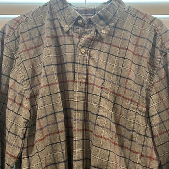 🌸3/$15🌸 Men’s Gap Button Down—Size XL - Picture 2 of 4